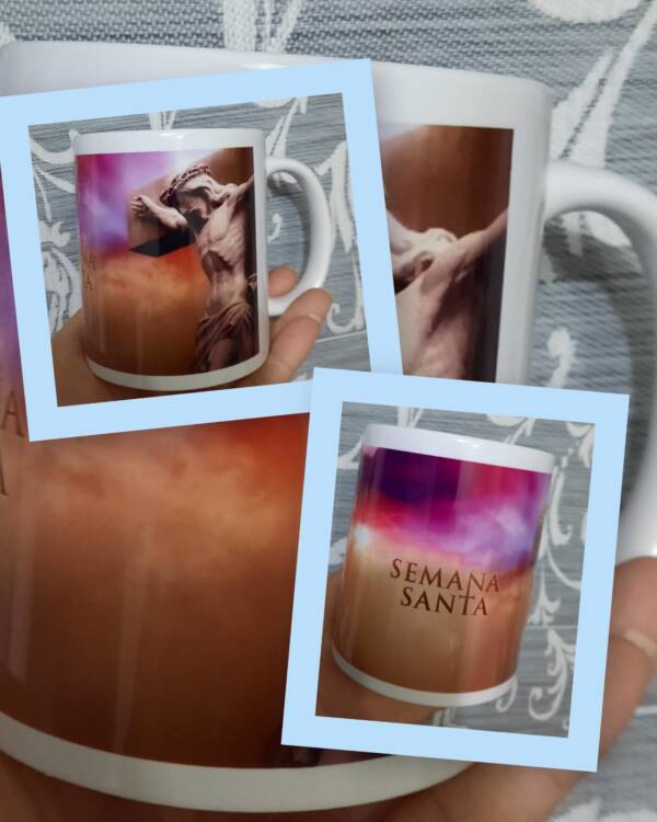 Mugs oreja y fondo blanco Semana Santa